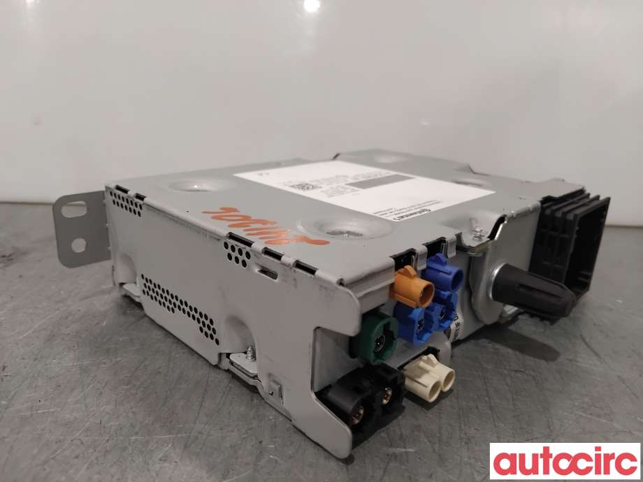 Bilstereo navigasjon til Peugeot 2008 2019-->> (Type II)  (PEUGEOT|1674206580|9835408980|1690334280)