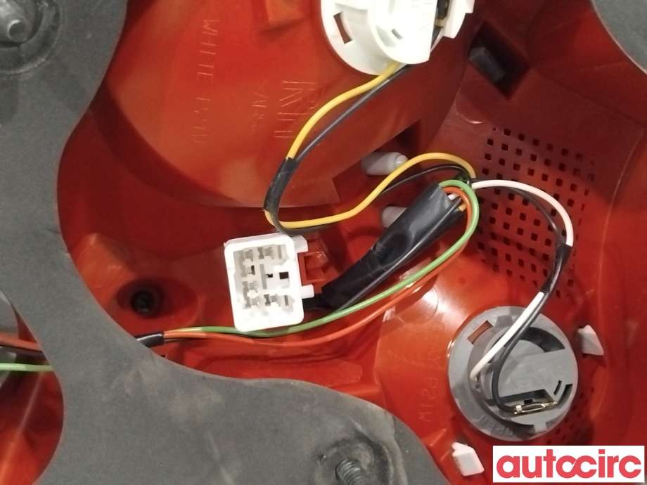 Baklykt høyre til Kia Cee