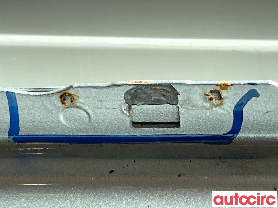 Dør høyre bak til BMW 5-Serie 2003-2010 (E60/E61) (E60/E61) (BMW|41525A2A368)