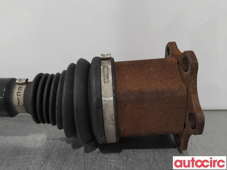 Drivaksel høyre foran til VW Passat 2005-2010 (B6) (B6) (VOLKSWAGEN|1K0407764PX|1K0407272QE|5Q0407272BT)