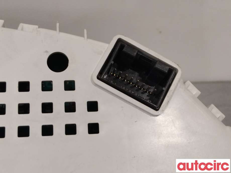 Instrumentpanel til Hyundai Santa Fe 2006-2009 (Type II, Fase 1)  (HYUNDAI|940032B650|11000-839500H|94003-2B650)