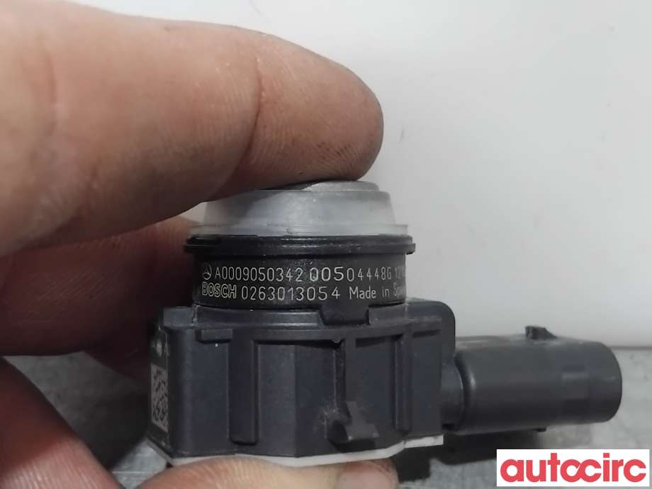 Parkeringssensor foran til Mercedes GLK 2008-2015 (X204) (X204) (MERCEDES|A0009050342|0263013054)