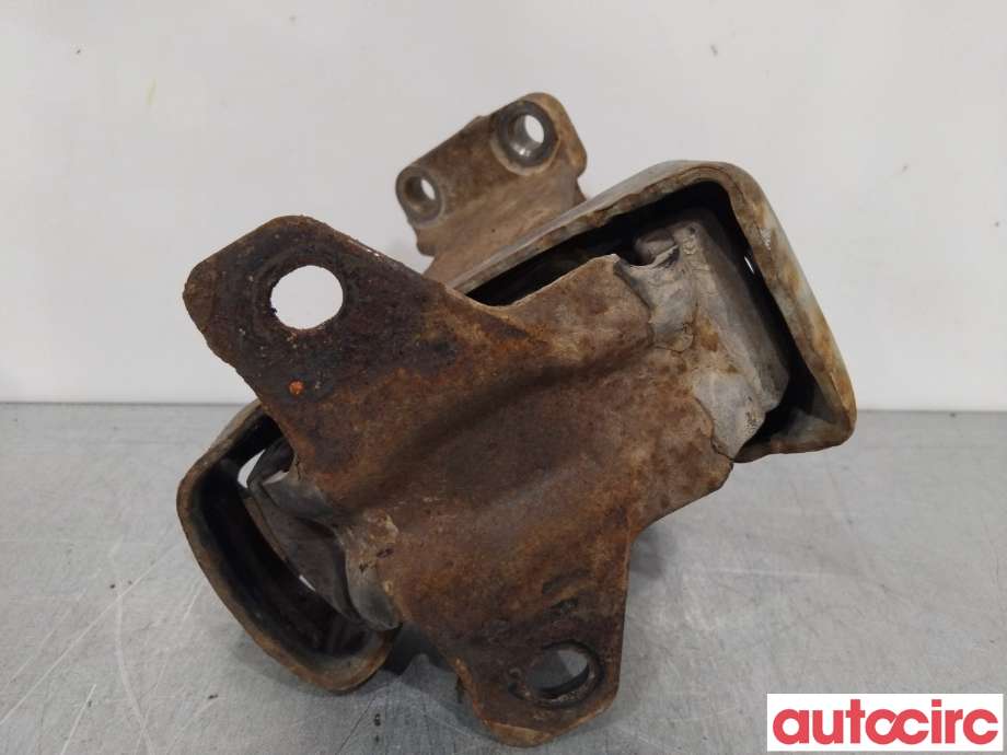 Motorfeste til Toyota Hilux 2006-2011  (TOYOTA|123610L030|123810L031)