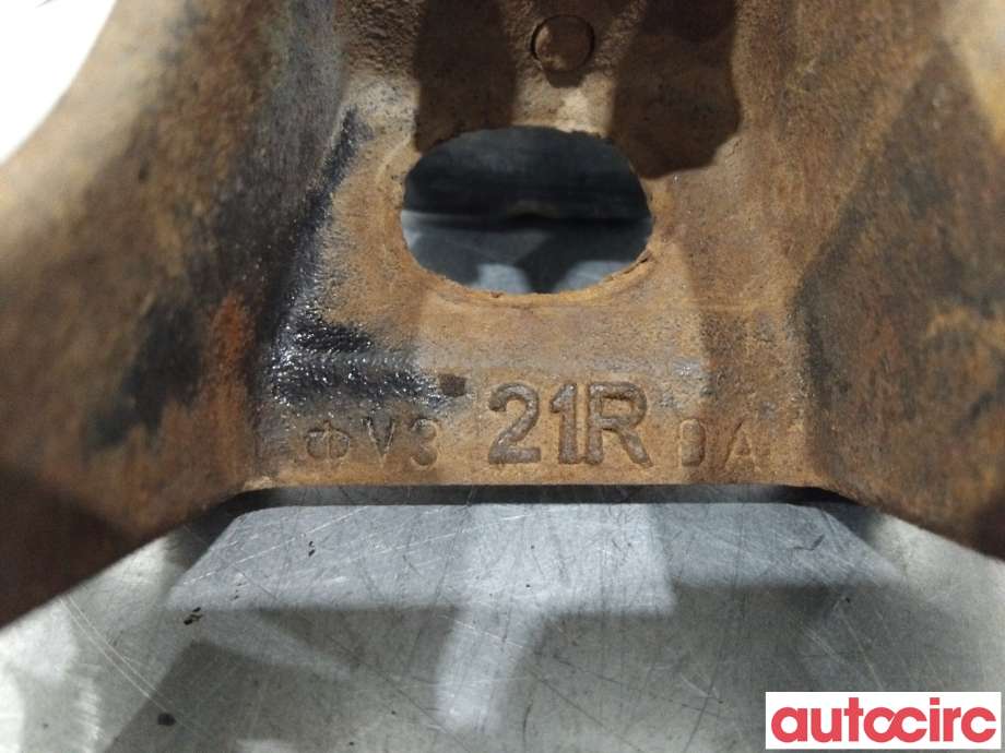 Motorfeste til Toyota Hilux 2006-2011  (TOYOTA|123610L030|123810L031)