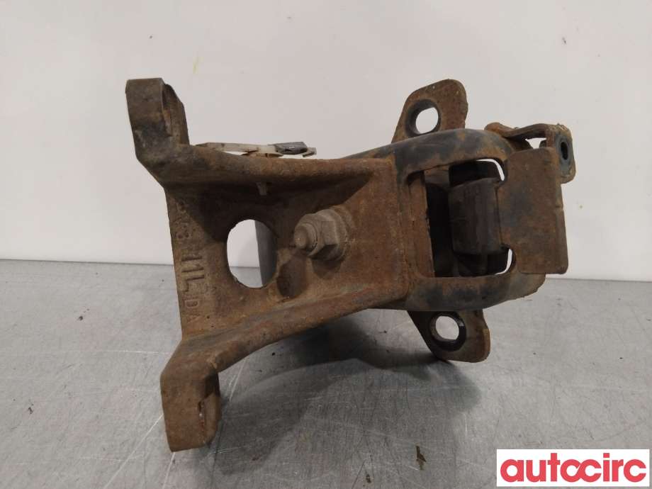 Motorfeste til Toyota Hilux 2006-2011 (TOYOTA|123610L030|123810L031)