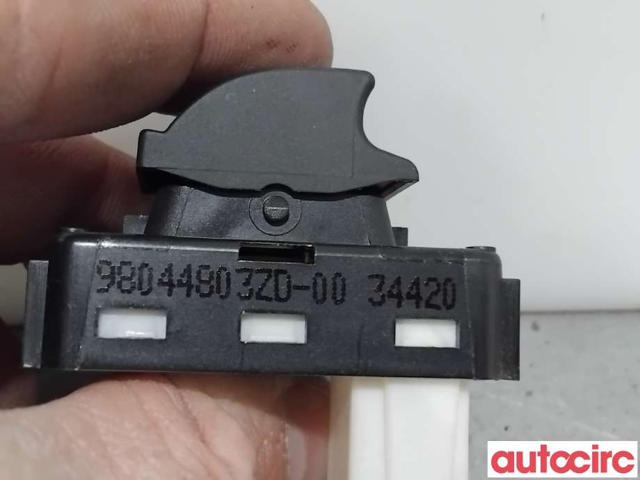 Bryter ruteheis til Peugeot 2008 2019-->> (Type II)  (PEUGEOT|98044803ZD|)