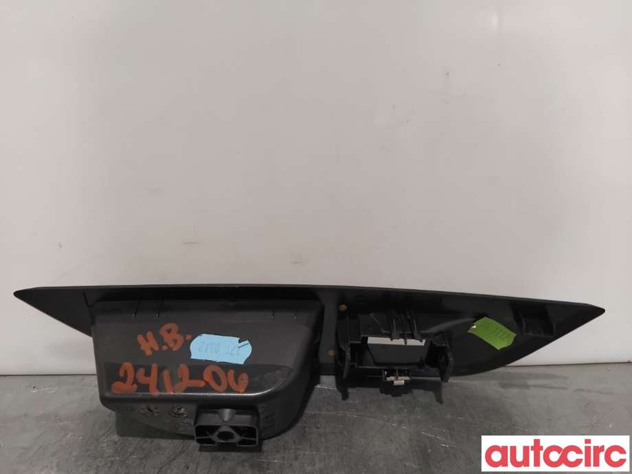 Diverse deler til Peugeot 2008 2019-->> (Type II)  (PEUGEOT|98258211ZD|)