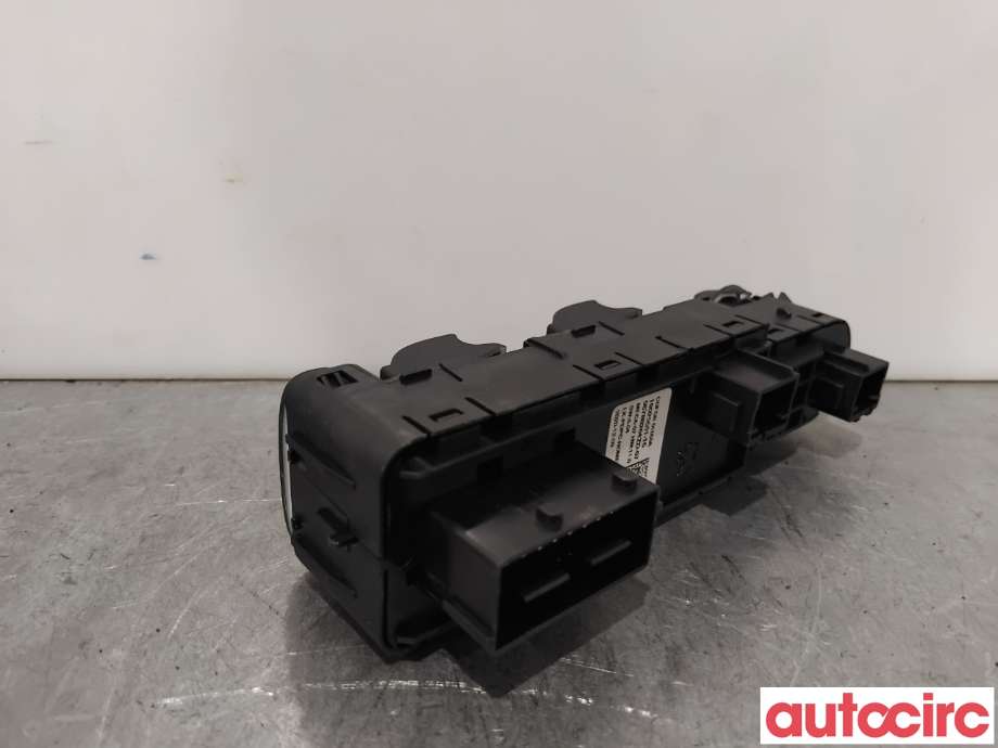 Bryter ruteheis til Peugeot 2008 2019-->> (Type II)  (PEUGEOT|98788264ZD|10025551-16)