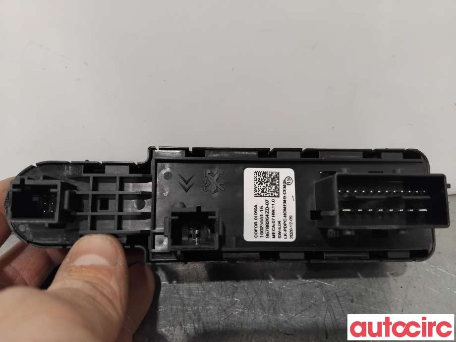 Bryter ruteheis til Peugeot 2008 2019-->> (Type II)  (PEUGEOT|98788264ZD|10025551-16)