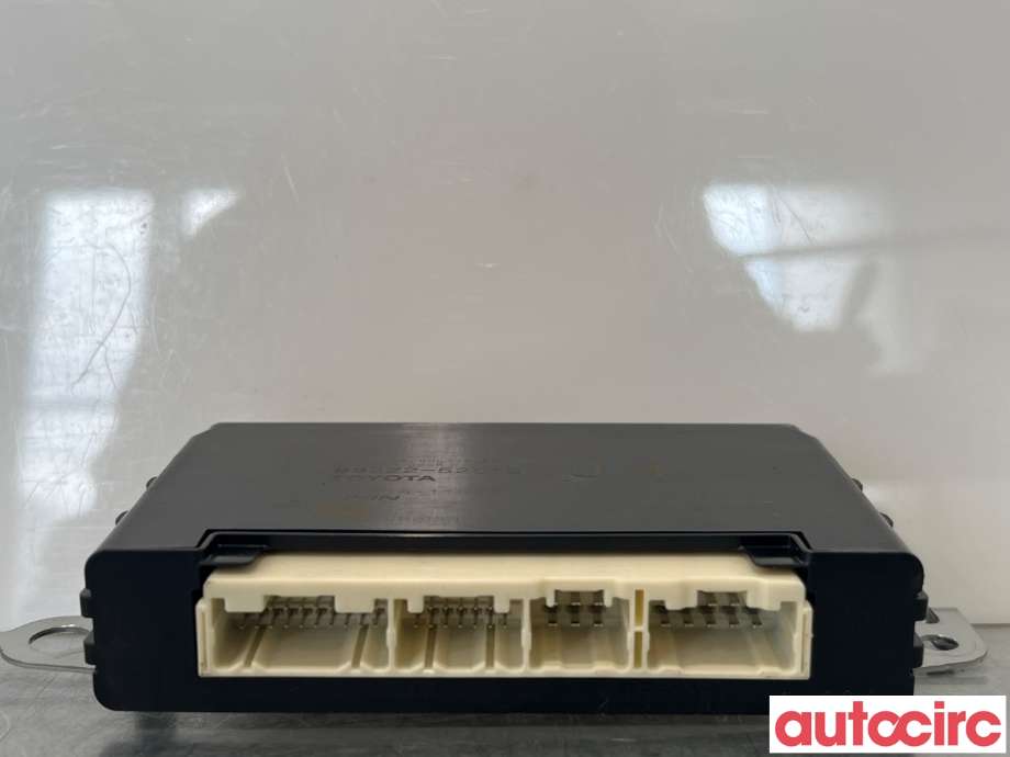Styreenhet elektrisk bakluke til Toyota Yaris 2014-2020 (Type III, Fase 2)  (TOYOTA|8922252012)