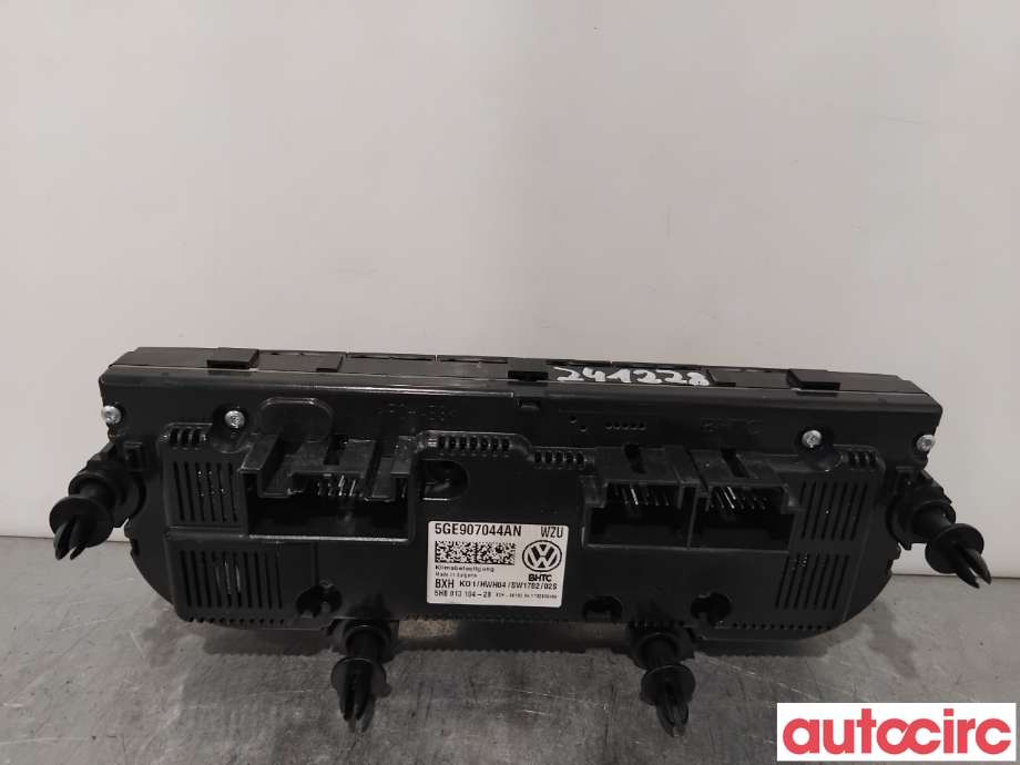 Varmeapparat betjening til VW e-Golf 2017-2020 (Fase 2)  (VOLKSWAGEN|5GE907044AN|5HB013104-28)
