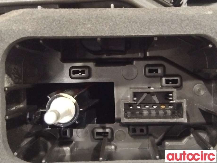 Baklykt høyre til VW E-Up 2013-2019 (VOLKSWAGEN|1S0945096G)