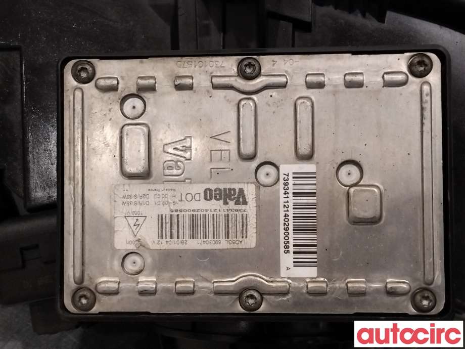 Frontlykt venstre xenon til Volvo XC70 2001-2004 (Type I, Fase 1)  (VOLVO|31446814|89008799|30655905)