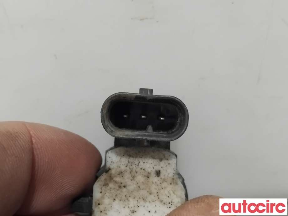 Parkeringssensor foran til Tesla Model S 2013-2016 (Fase 1)  (TESLA|1048473-00-A|0263033399|1048473-13-A)