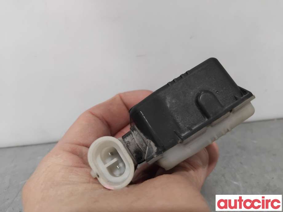 Diverse deler til Tesla Model S 2013-2016 (Fase 1)  (TESLA|1033010-00-A|)