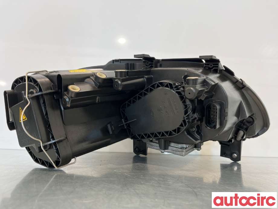 Frontlykt venstre halogen til VW Touran 2003-2006 (Type I, Fase 1)  (VOLKSWAGEN|1T0941039K|1T0941031)