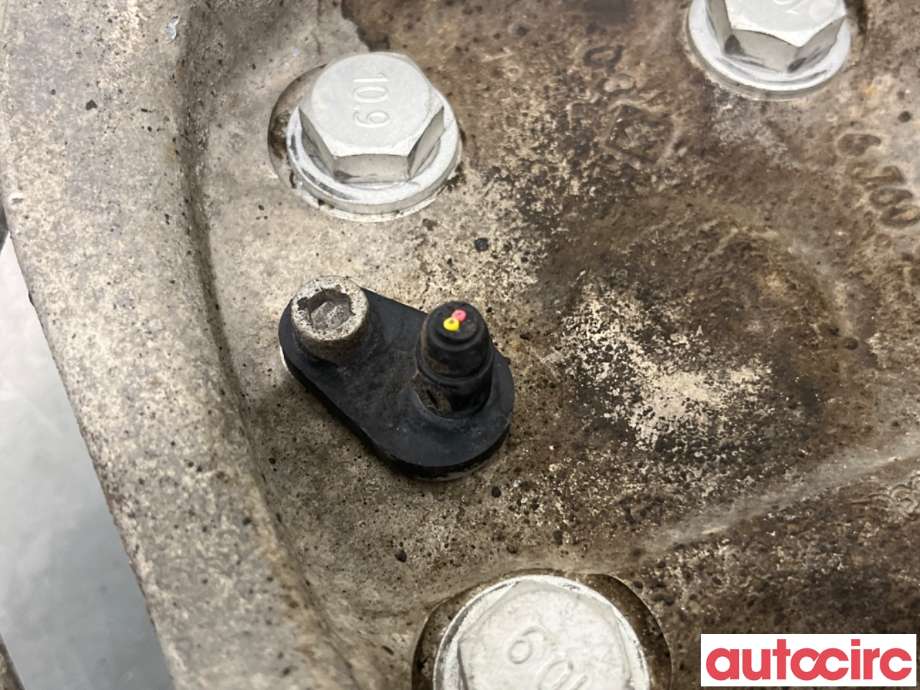 Hjulspindel høyre foran til BMW 5-Serie 2003-2010 (E60/E61) (E60/E61) (BMW|31216760954|)
