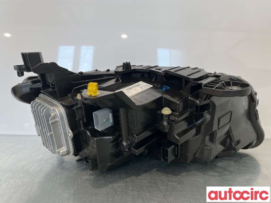 Frontlykt venstre halogen til Peugeot 308 2021-->> (Type III)  (PEUGEOT|9839282880|9849115080)