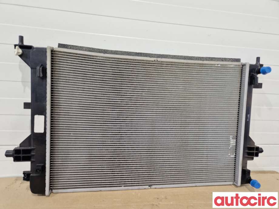 Radiator (automat gir) til Hyundai Ioniq Electric 2016-2019 (Fase 1)  (HYUNDAI|25310G7000|)
