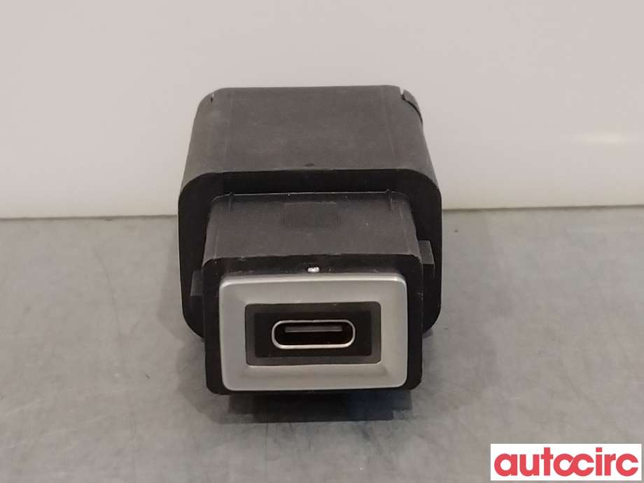 Diverse deler til Peugeot 308 2021-->> (Type III) (PEUGEOT|98483947VV)