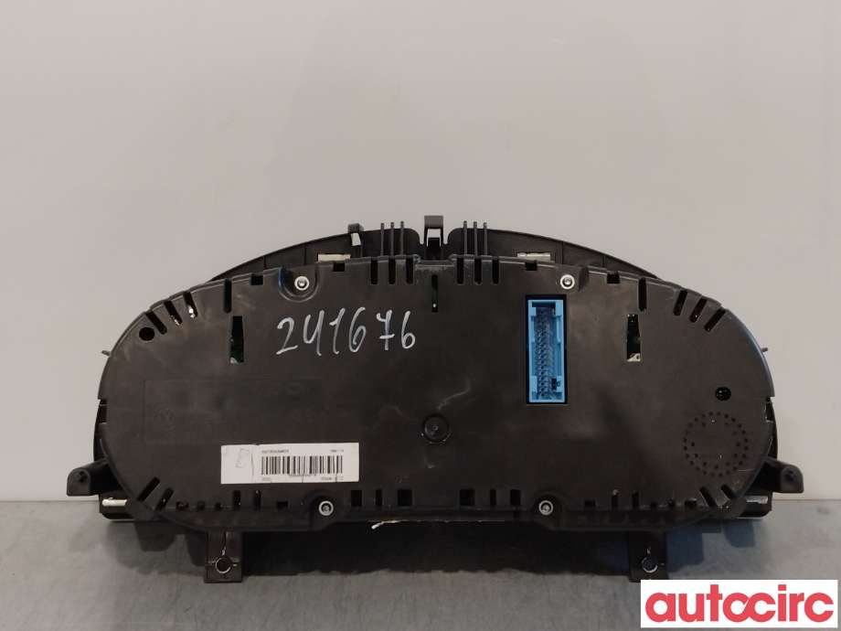 Instrumentpanel til VW Passat 2011-2015 (B7) (B7) (VOLKSWAGEN|3AA920870DX||3AA920870D)