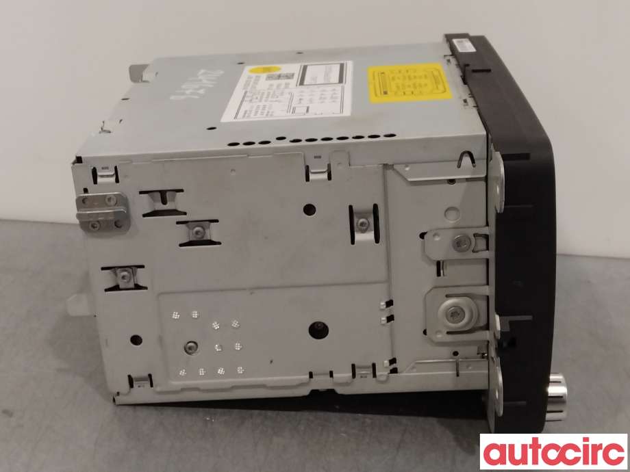 Bilstereo til VW Passat 2011-2015 (B7) (B7) (VOLKSWAGEN|3C8057195FX|7640206360|3C8057195F)