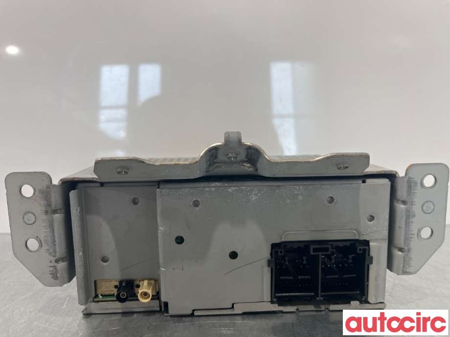 Bilstereo til Ford Fiesta 2017-->> (Type VII)  (FORD|2427756)