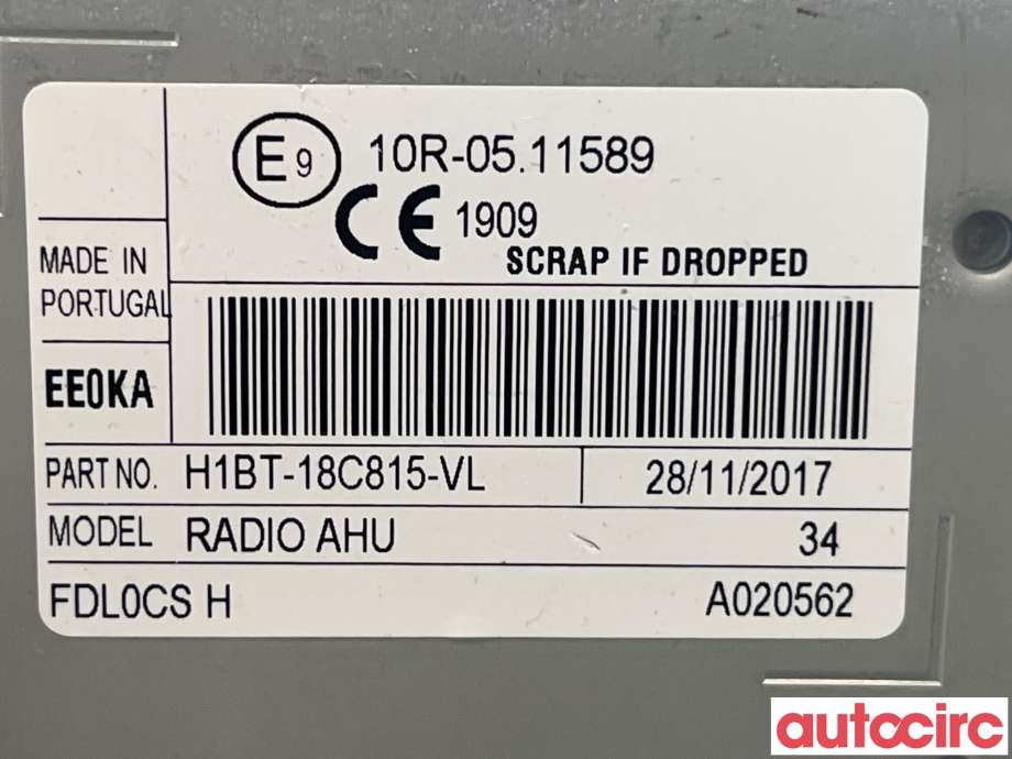 Bilstereo til Ford Fiesta 2017-->> (Type VII)  (FORD|2427756)