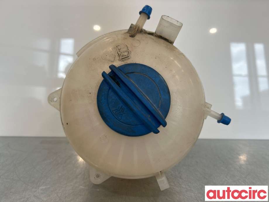 Ekspansjonstank til VW Transporter / Caravelle 2015-2019 (T6) (T6) (VOLKSWAGEN|7E0121407)