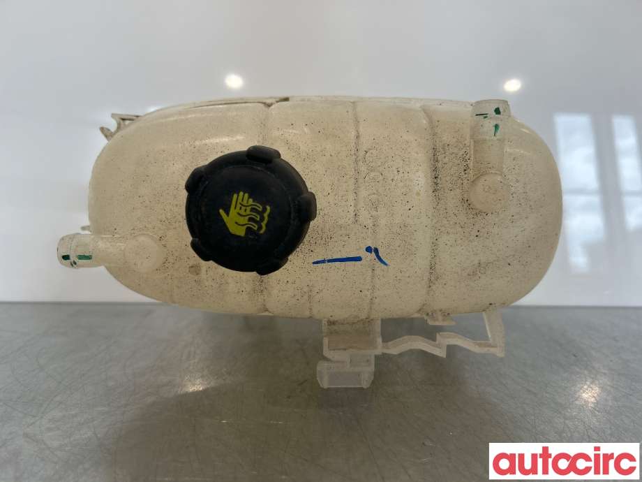 Ekspansjonstank til Nissan NV300 2016-->>  (NISSAN|2171000Q0G|2171000Q0D|)