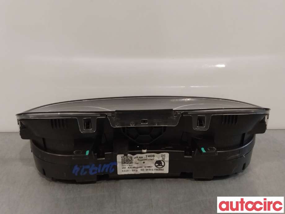 Instrumentpanel til Škoda Fabia 2014-2021 (Type III)  (SKODA|6V0920740B)