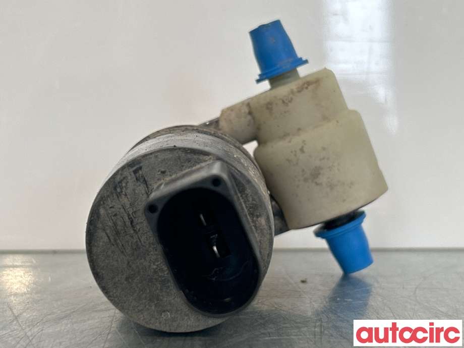 Spylerpumpe foran til VW Touran 2010-2015 (Type I, Fase 3)  (VOLKSWAGEN|1K6955651)