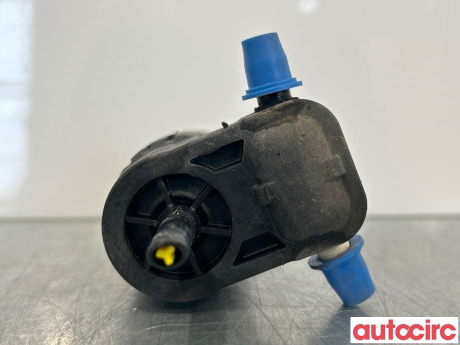 Spylerpumpe foran til VW e-Golf 2017-2020 (Fase 2)  (VOLKSWAGEN|1K6955651)