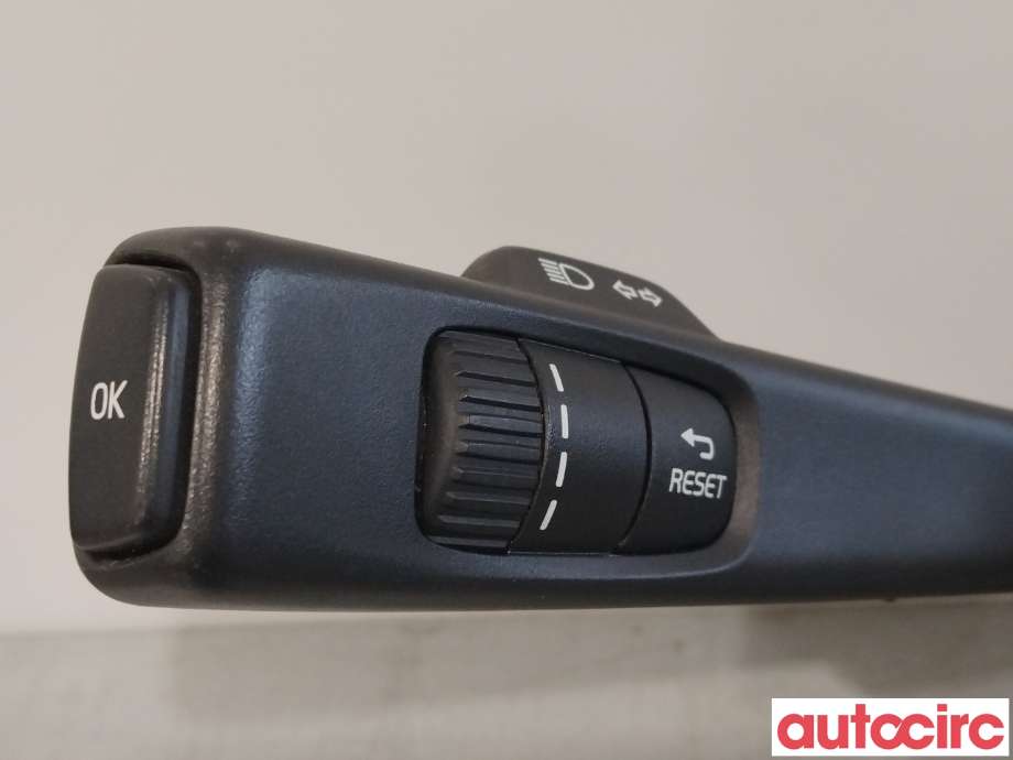 Bryter combi til Volvo XC70 2014-2016 (Type II, Fase 2)  (VOLVO|31456048|)