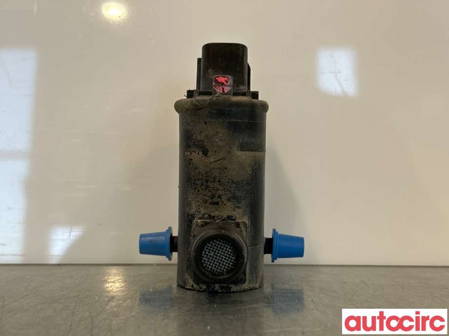 Spylerpumpe foran til Hyundai i20, 2009-2014 (Type I) (HYUNDAI|985102J000)