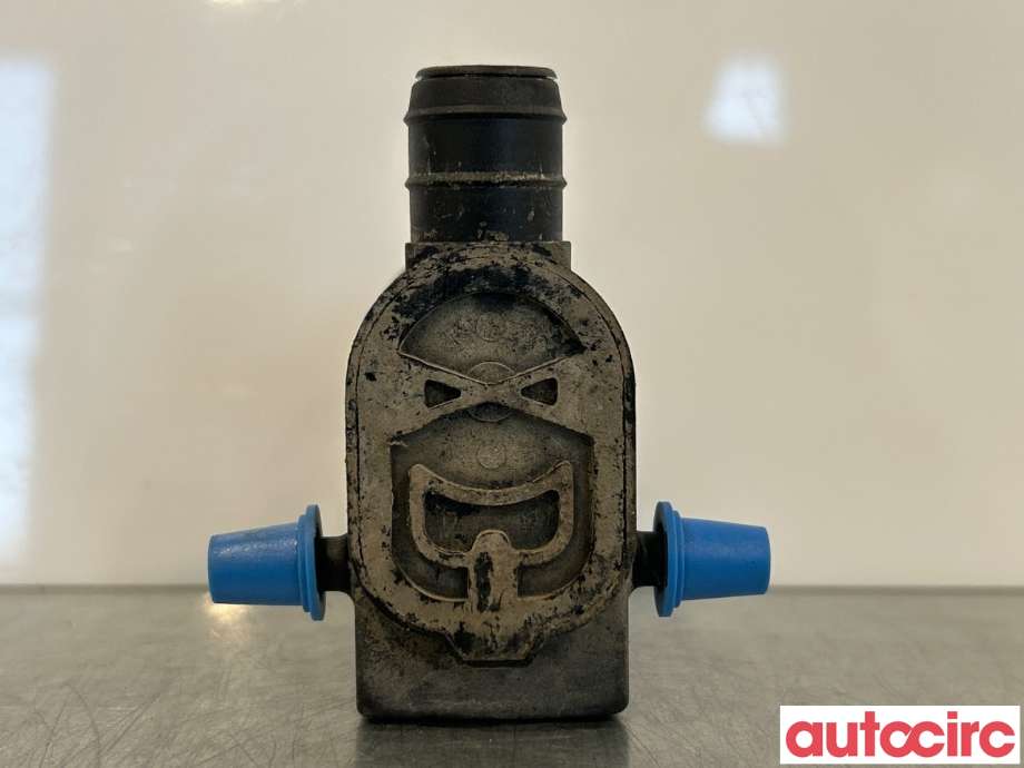 Spylerpumpe foran til Hyundai i20 2009-2014 (Type I) (HYUNDAI|985102J000)