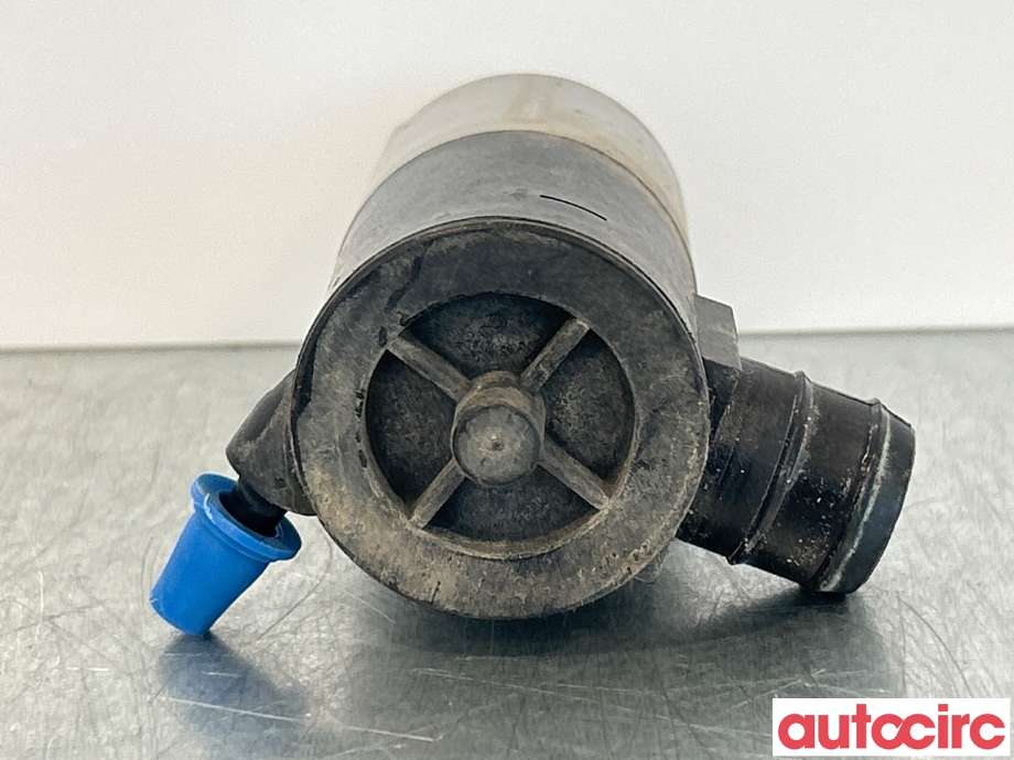 Spylerpumpe foran til Toyota Avensis 2009-2015 (Type III, Fase 1)  (TOYOTA|8533002030|)