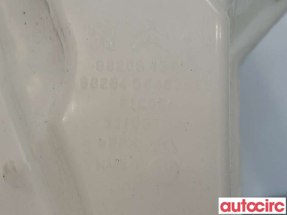 Spylertank til Peugeot 208 2019-->> (Type II)  (PEUGEOT|9828456480|)