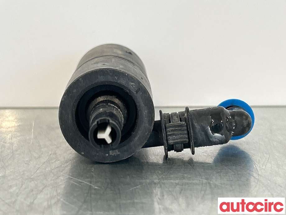 Spylerpumpe til Mercedes CLA 2013-2019 (C117) (C117) (MERCEDES|A2048690021|)
