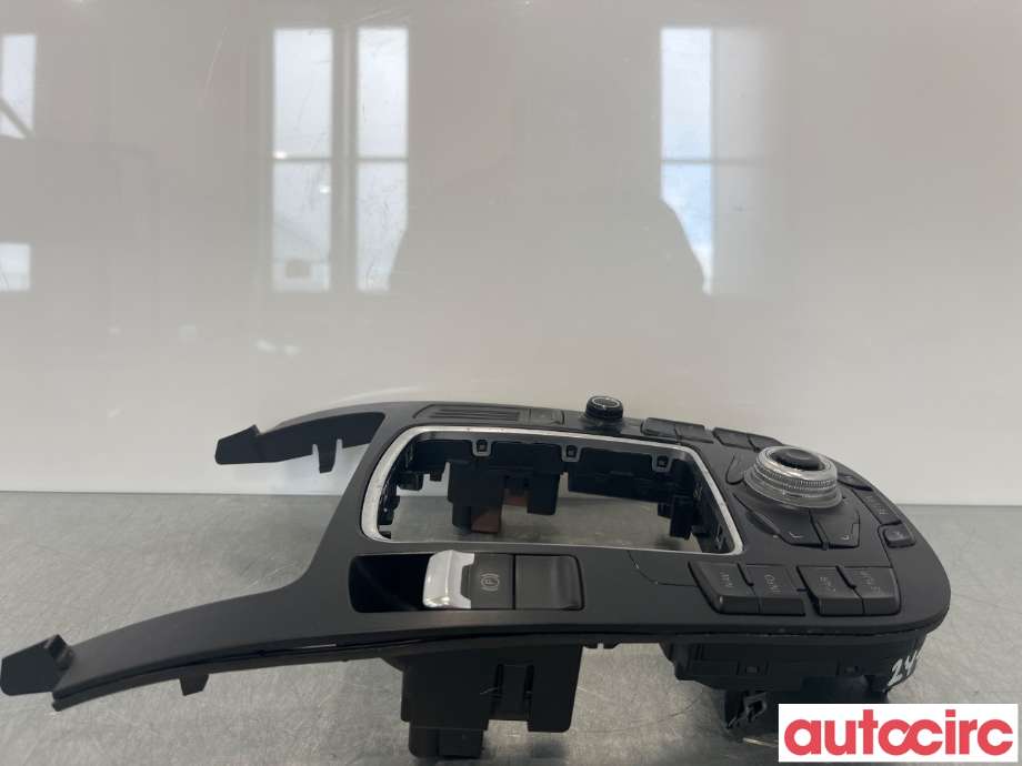Bilstereo diverse til Audi A5 2007-2016 (Type I) (AUDI|8T0919609F)
