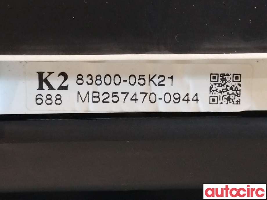 Instrumentpanel til Toyota Avensis 2009-2015 (Type III, Fase 1) (TOYOTA|8380005K21)