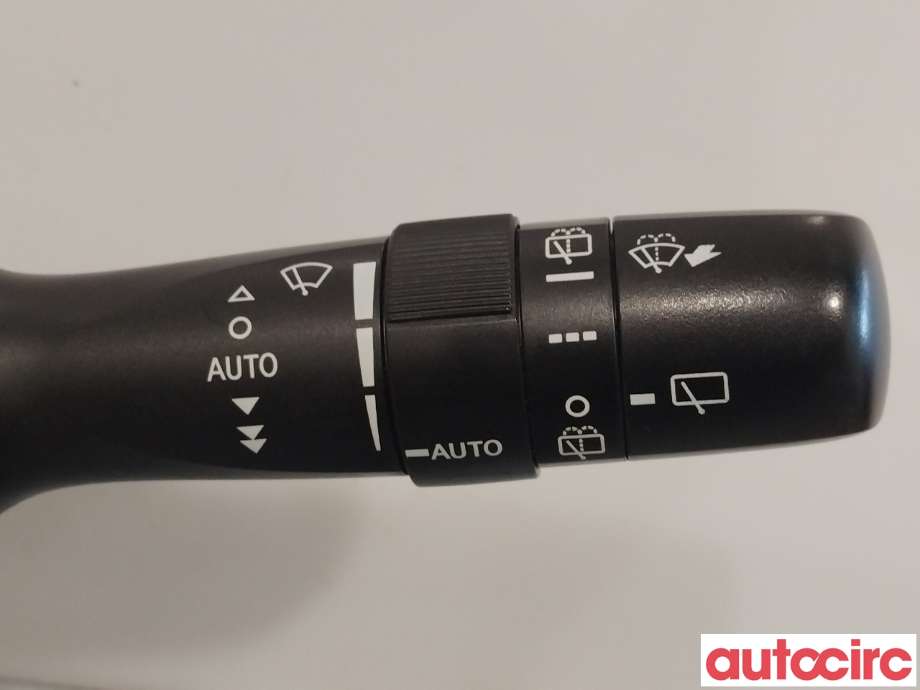 Bryter combi til Toyota Avensis 2009-2015 (Type III, Fase 1)  (TOYOTA|8414005190|8430705030|)