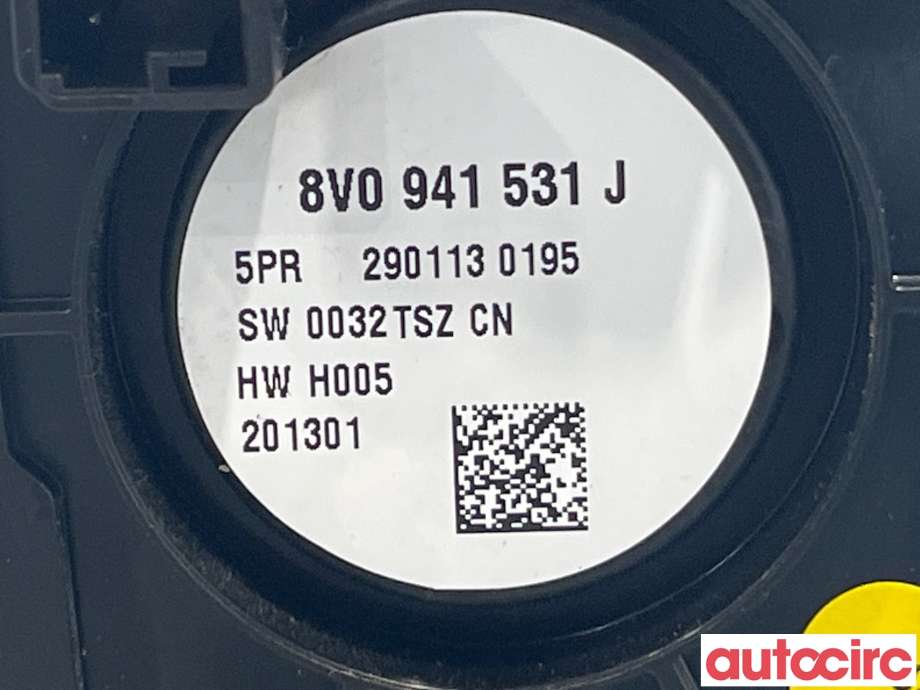 Bryter lys til Audi A3 2012-2016 (Type III, Fase 1)  (AUDI|8V0941531J|)