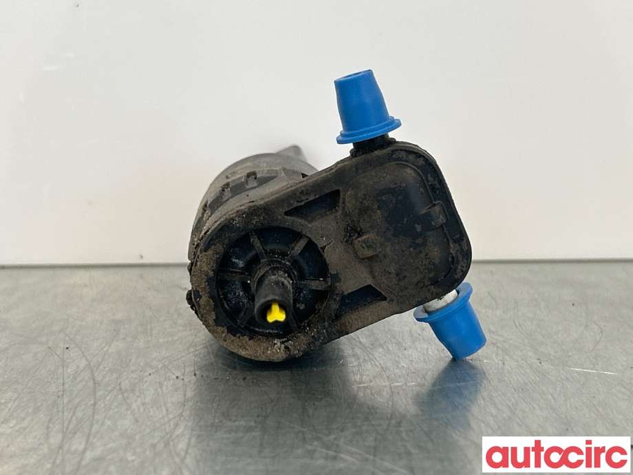 Spylerpumpe foran til VW Transporter / Caravelle 2019-->> (T6.1) (T6.1) (VOLKSWAGEN|1K6955651)