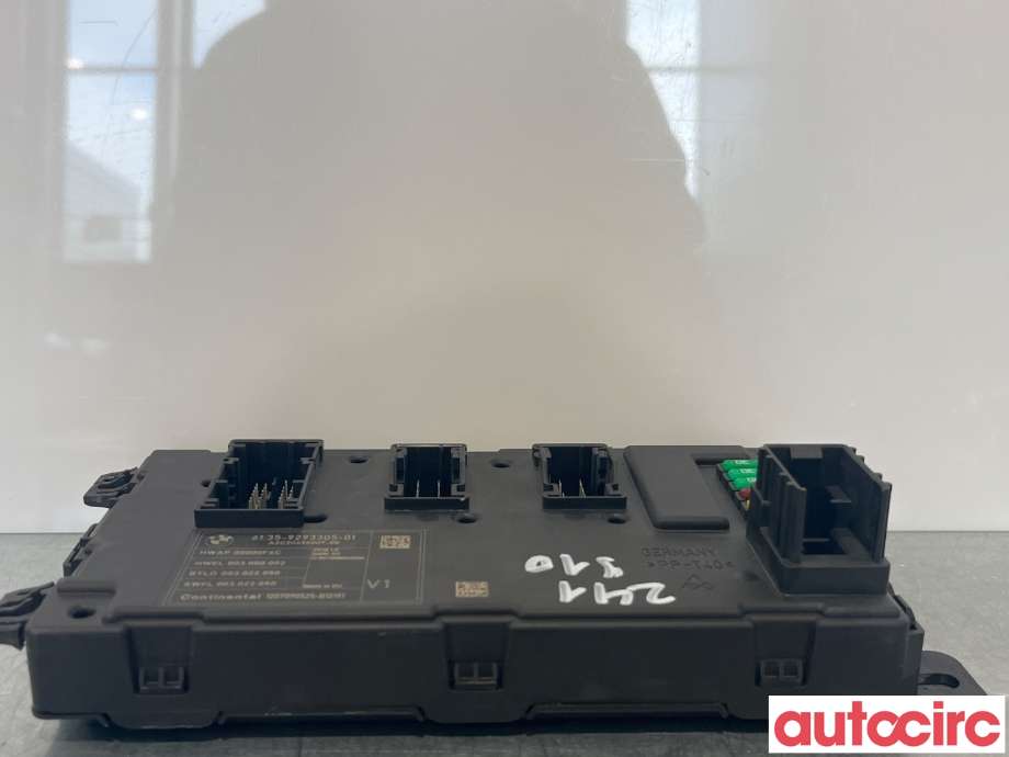 Styreenhet diverse til BMW 3-Serie 2012-2018 (F30/F31/F34) (F30/F31/F34) (BMW|61359499001|61359329700)