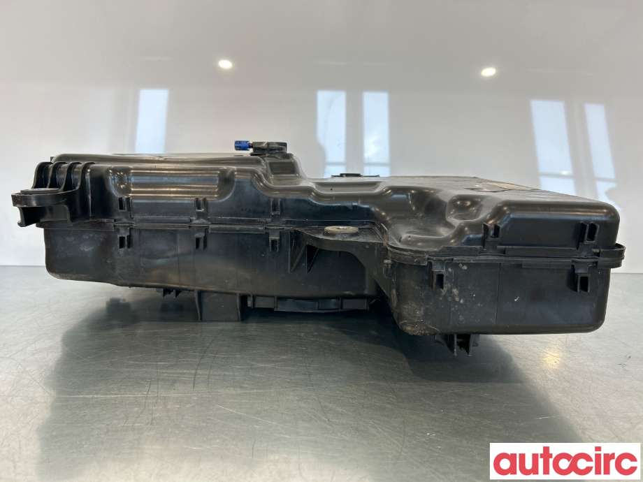 AdBlue tank til VW Transporter / Caravelle 2019-->> (T6.1) (T6.1) (VOLKSWAGEN|7E0131877K|7E0131877J)