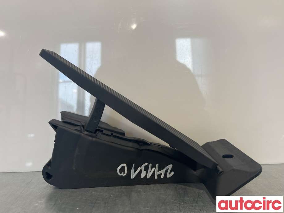 Pedal gass til BMW 3-Serie 2012-2018 (F30/F31/F34) (F30/F31/F34) (BMW|35406889818)