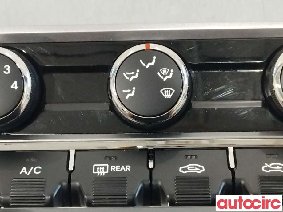 Varmeapparat betjening til Kia Rio 2011-2017 Type III  (KIA|972501W090)