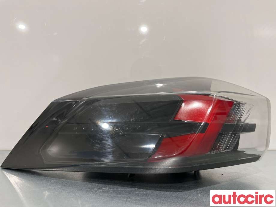 Baklykt venstre til Peugeot 2008, 2019-->> (Type II)  (PEUGEOT|9838190580)