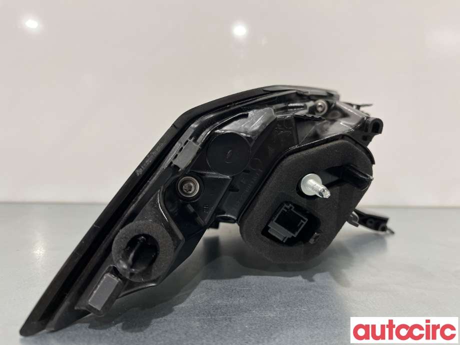 Baklykt høyre til Peugeot 2008 2019-->> (Type II)  (PEUGEOT|9838190480|)